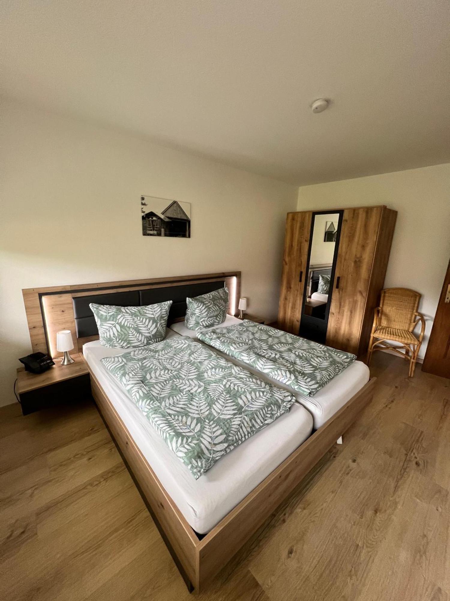 Strohmeyer Apartment *